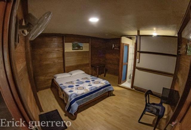 Hostal Caño Nevera La Macarena Exterior foto